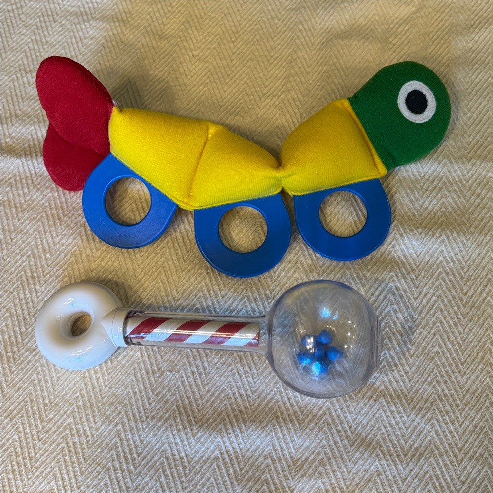Vintage 1985 Wiggle Worm Teether & Rattle - Picture 4 of 6